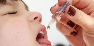 Pesquisadores estudam usar vacina de pólio contra Covid-19