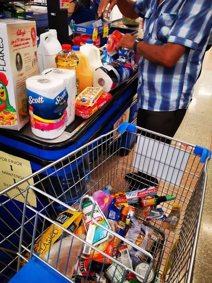 psicologiasdobrasil.com.br - Idoso que ia pular de ponte devido &agrave; crise de Covid-19 &eacute; salvo e ajudado com alimentos