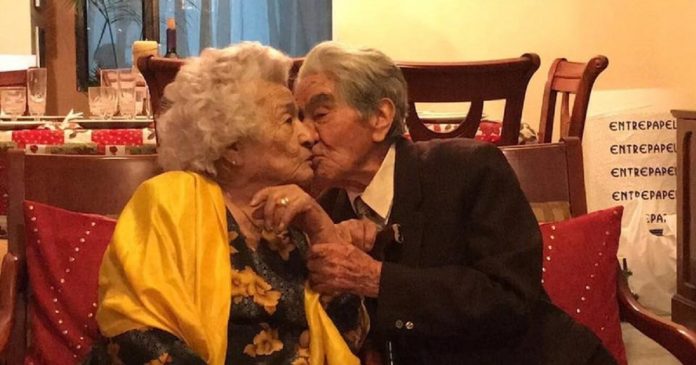Estes dois eternos namorados quebraram o recorde como o casal mais velho do mundo