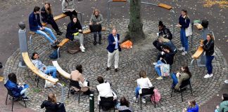 Na Holanda, aulas ao ar livre são aletrnativa para evitar a “miséria digital”