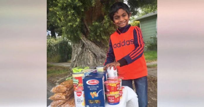 Menininho comemora seu aniversário de 8 anos distribuindo alimentos aos necessitados