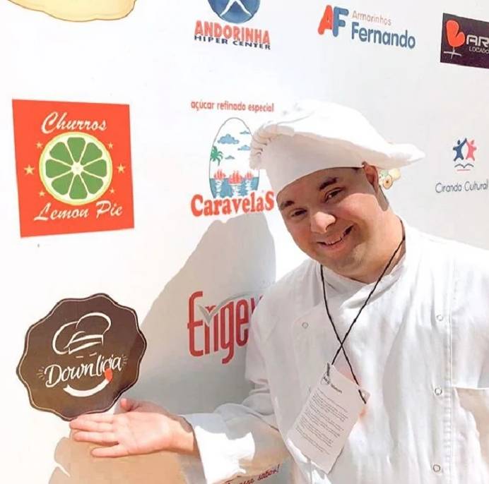 psicologiasdobrasil.com.br - Chef com síndrome de Down cria sua própria marca de doces gourmet, a Downlícia