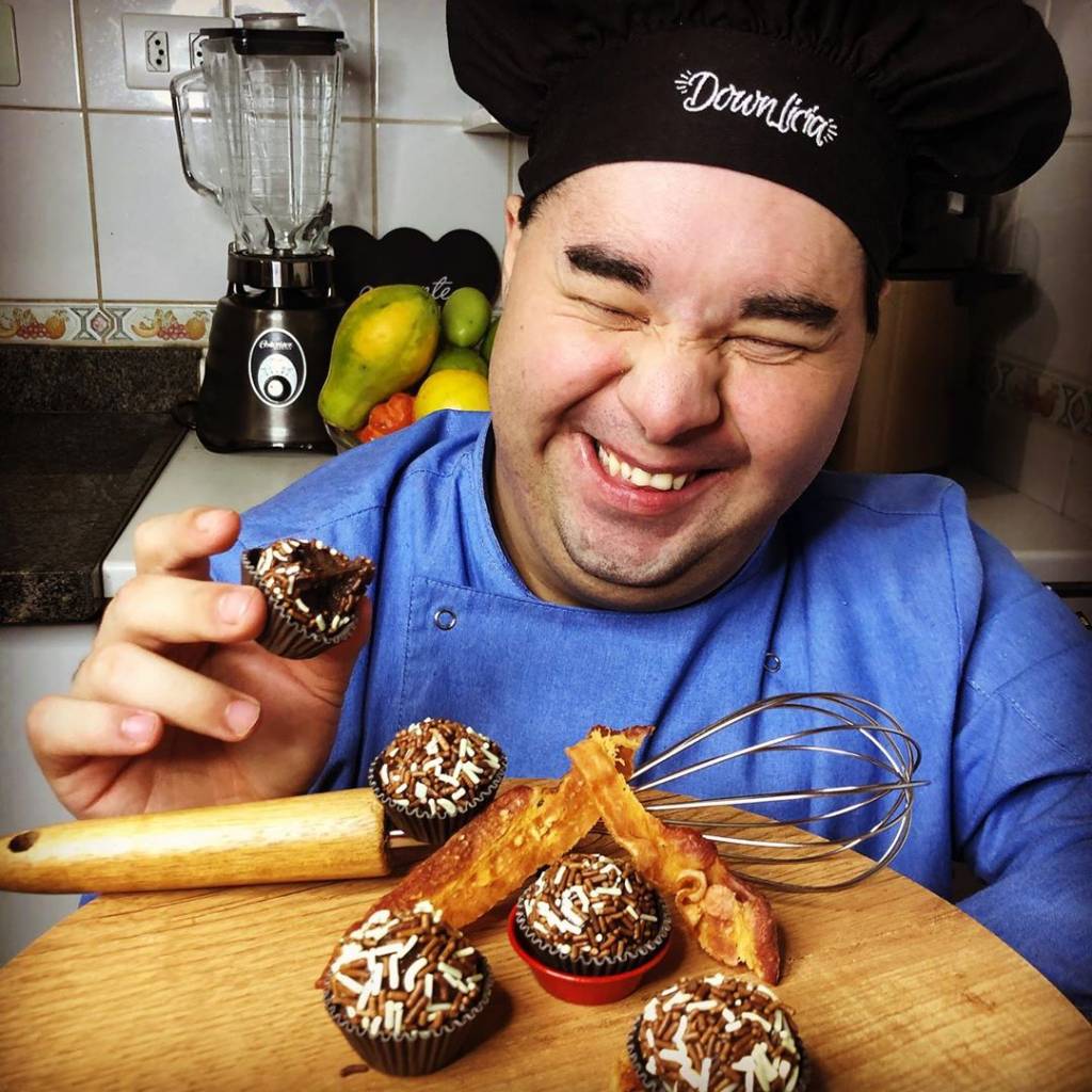psicologiasdobrasil.com.br - Chef com síndrome de Down cria sua própria marca de doces gourmet, a Downlícia