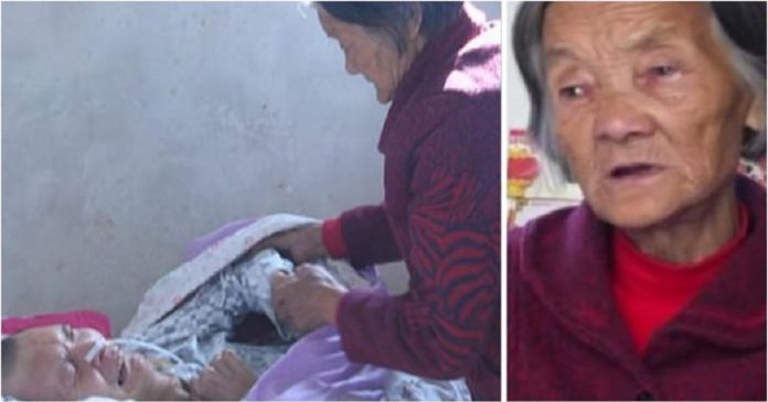 Essa mãe cuidou do filho dia e noite; após 12 anos ele acordou de um coma profundo