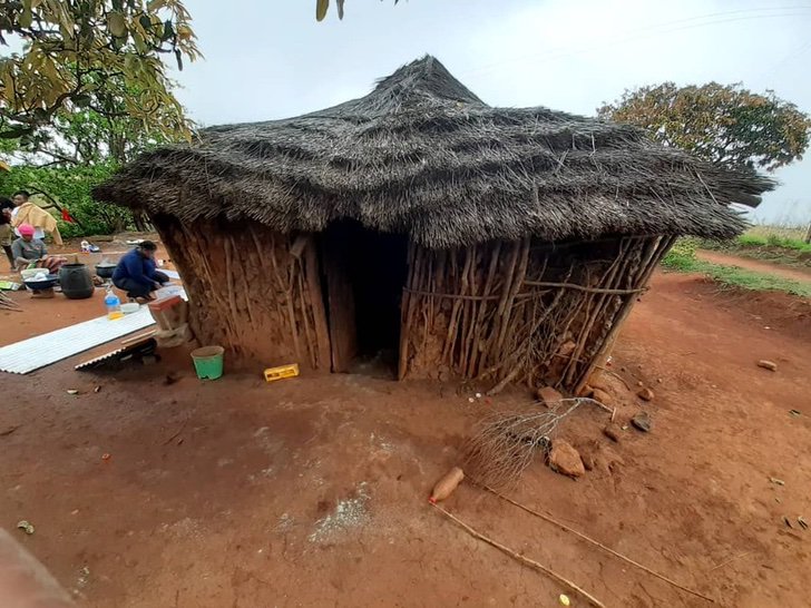 psicologiasdobrasil.com.br - Homem constrói casa para uma idosa e seus netos que viviam em casa de barro