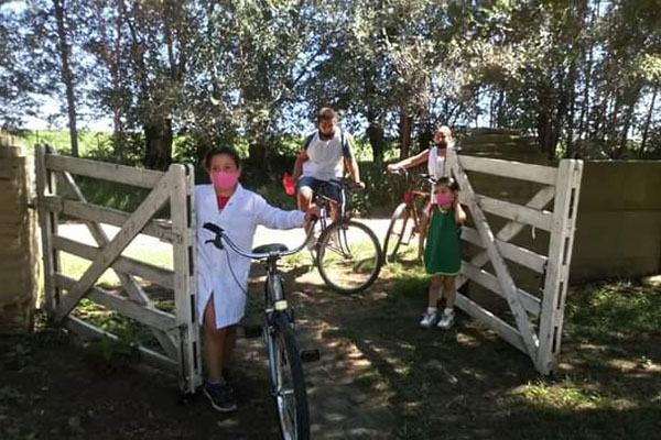 psicologiasdobrasil.com.br - Professora arrecada bicicletas para ajudar seus alunos a irem para a escola