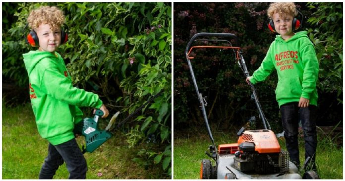 Menino de 6 anos começa seu próprio negócio e já ganha centenas de dólares