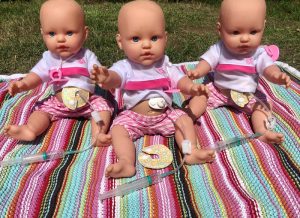 psicologiasdobrasil.com.br - Mãe cria bonecas inclusivas depois de não encontrar uma para sua filha deficiente auditiva