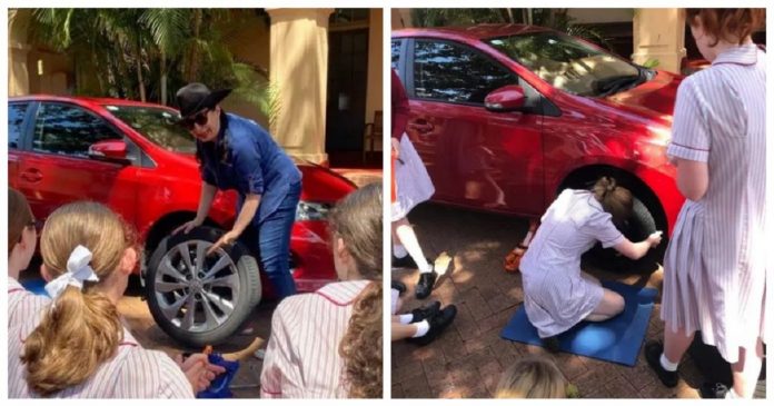 Escola australiana ensina meninas a trocarem pneus de carros