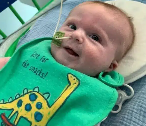 Bebê que nasceu 'sem sistema imunológico' nunca saiu no hospital. "Um resfriado pode ser fatal" psicologiasdobrasil.com.br - Bebê que nasceu 'sem sistema imunológico' nunca saiu no hospital. "Um resfriado pode ser fatal"