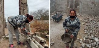 Mãe de 4 filhos construiu sua casa sozinha após ficar sem dinheiro para aluguel