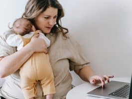 Pediatra sobre mães sem apoio: “Não é humanamente possível suportar isso todos os dias”