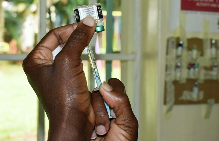 psicologiasdobrasil.com.br - Histórico: OMS aprova a primeira vacina contra malária