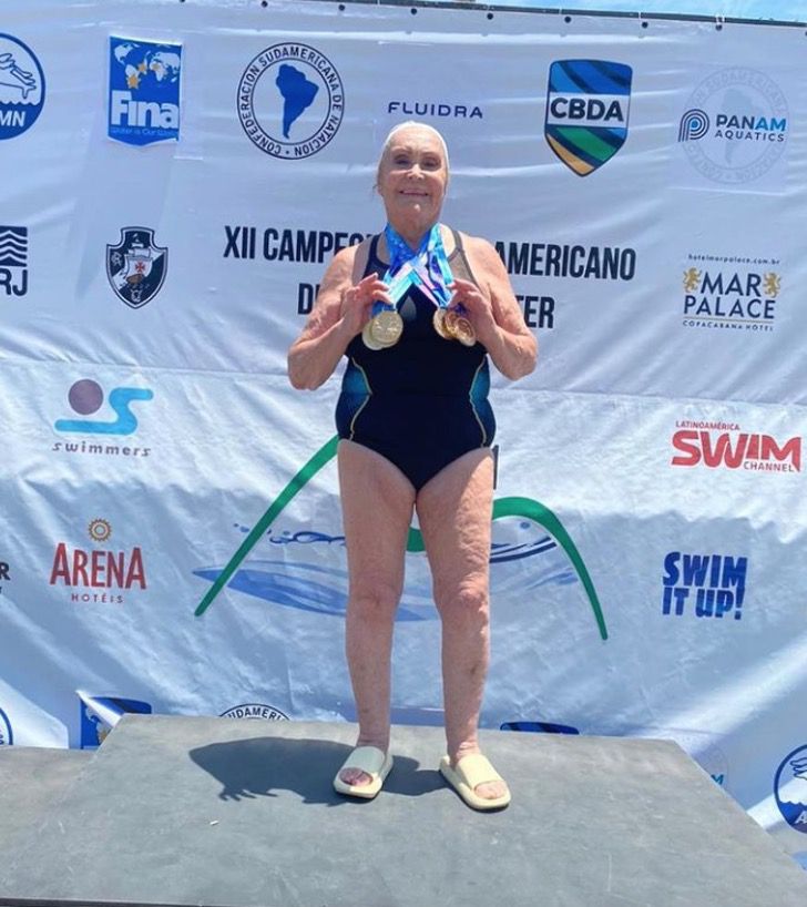 psicologiasdobrasil.com.br - Idosa de 87 anos ganhou 6 medalhas de ouro na competição sul-americana de natação