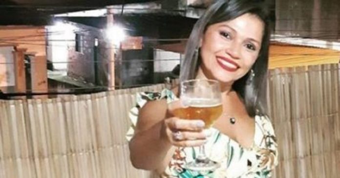 Jovem filma momento em que mulher falece sem saber que era sua mãe