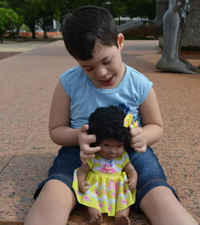 psicologiasdobrasil.com.br - Apae lança linha de bonecas com síndrome de Down para promover auto-estima e representatividade
