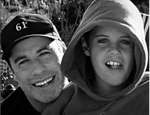 psicologiasdobrasil.com.br - John Travolta dedica comovente homenagem a filho autista que faria 30 anos se estivesse vivo