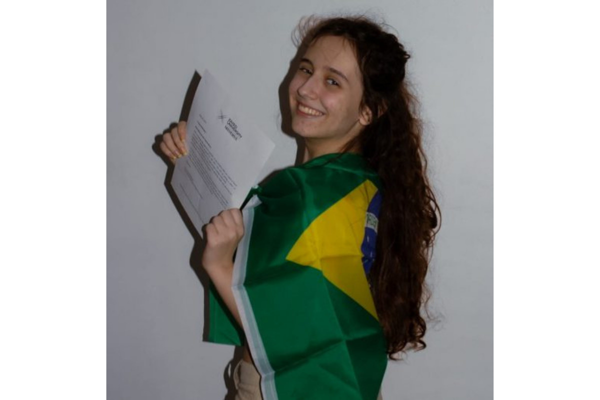 psicologiasdobrasil.com.br - Jovem que sempre estudou em escola pública é aprovada em 10 universidades internacionais