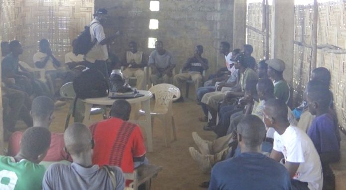 psicologiasdobrasil.com.br - Libéria reduz criminalidade em 50% oferecendo terapia e auxílio financeiro a jovens infratores