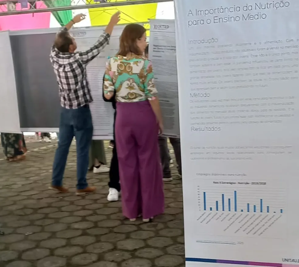 psicologiasdobrasil.com.br - Suzane von Richthofen apresenta trabalho sobre maternidade em evento de universidade