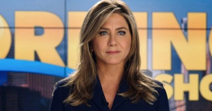 Jennifer Aniston diz ter passado por tentativas frustradas de engravidar por inseminação