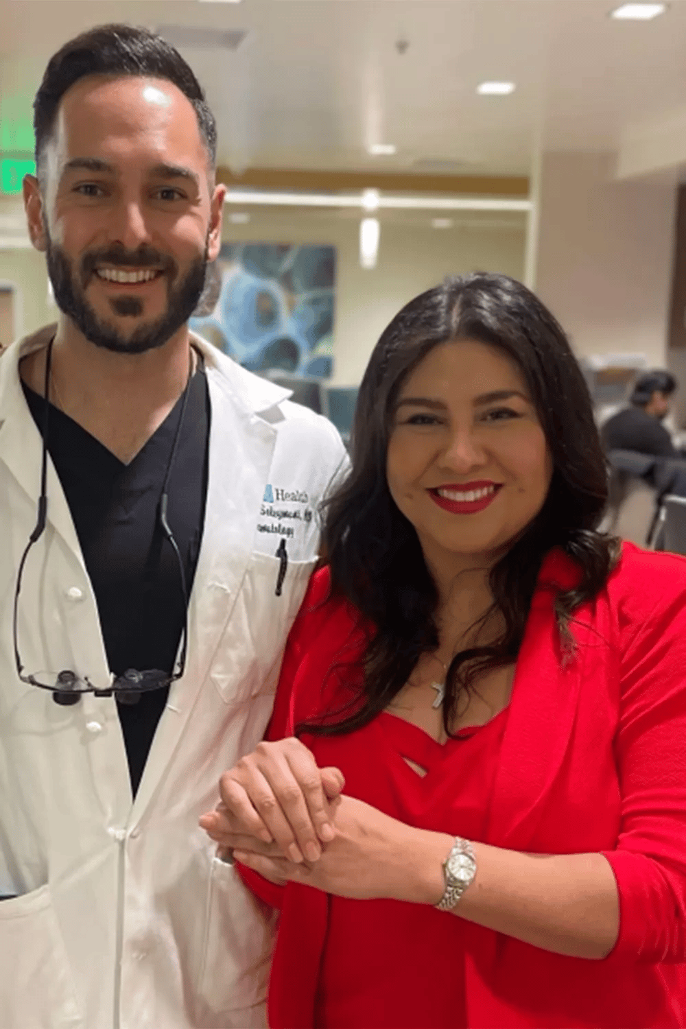 psicologiasdobrasil.com.br - Mulher descobre câncer após lesão ao fazer as unhas no salão