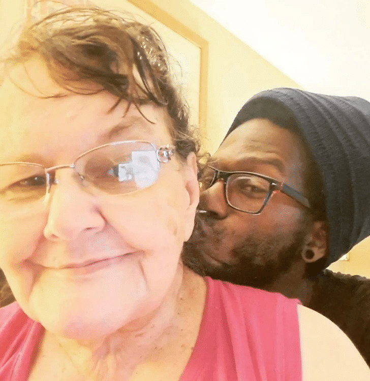 psicologiasdobrasil.com.br - &ldquo;N&atilde;o canso de me surpreender com a beleza dela&rdquo;, diz noivo de mulher 47 anos mais velha