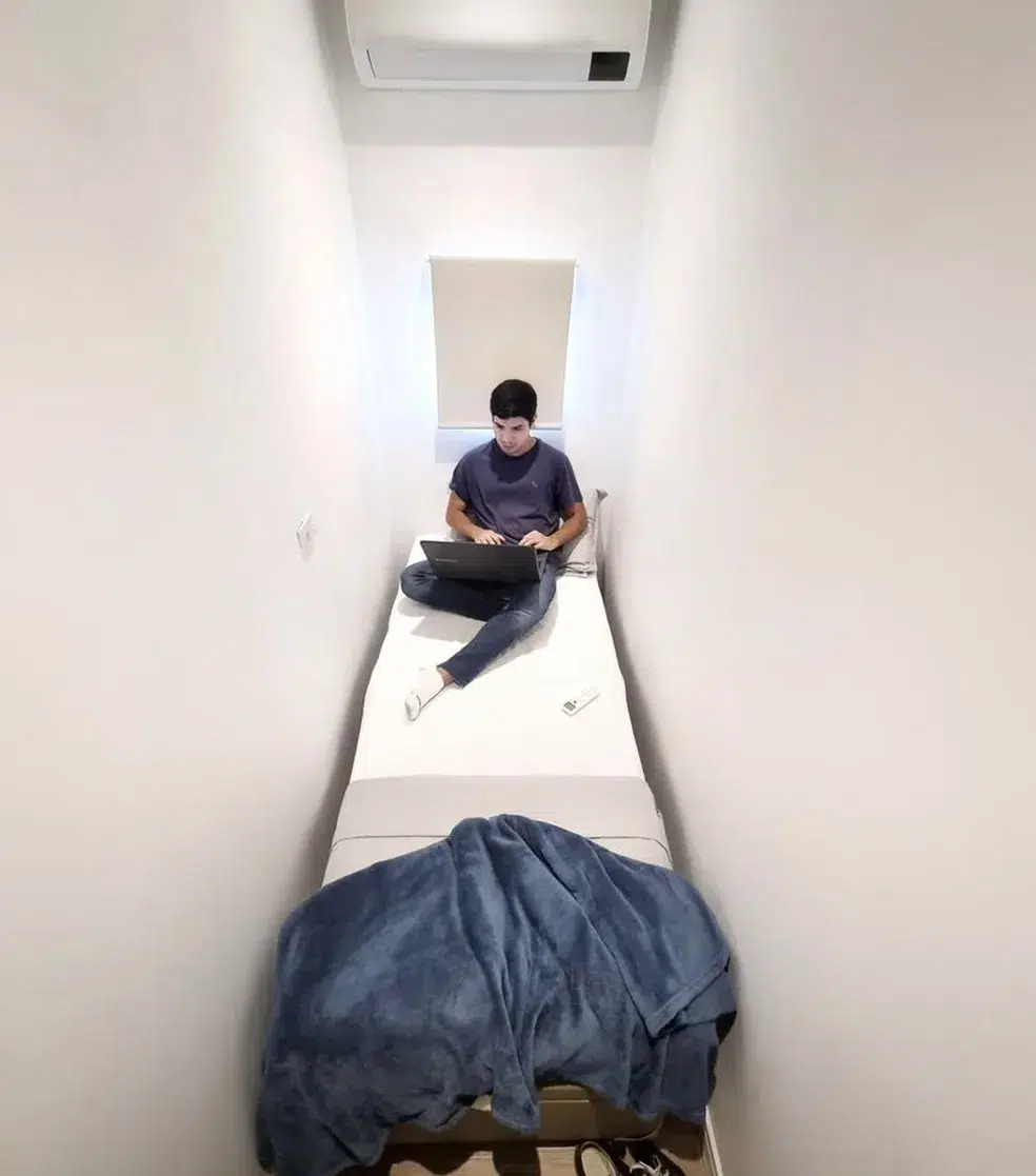 Descubra o menor quarto de hotel de São Paulo: Apenas 3 m² e diárias de R$ 79; veja por dentro psicologiasdobrasil.com.br - Descubra o menor quarto de hotel de São Paulo: Apenas 3 m² e diárias de R$ 79; veja por dentro