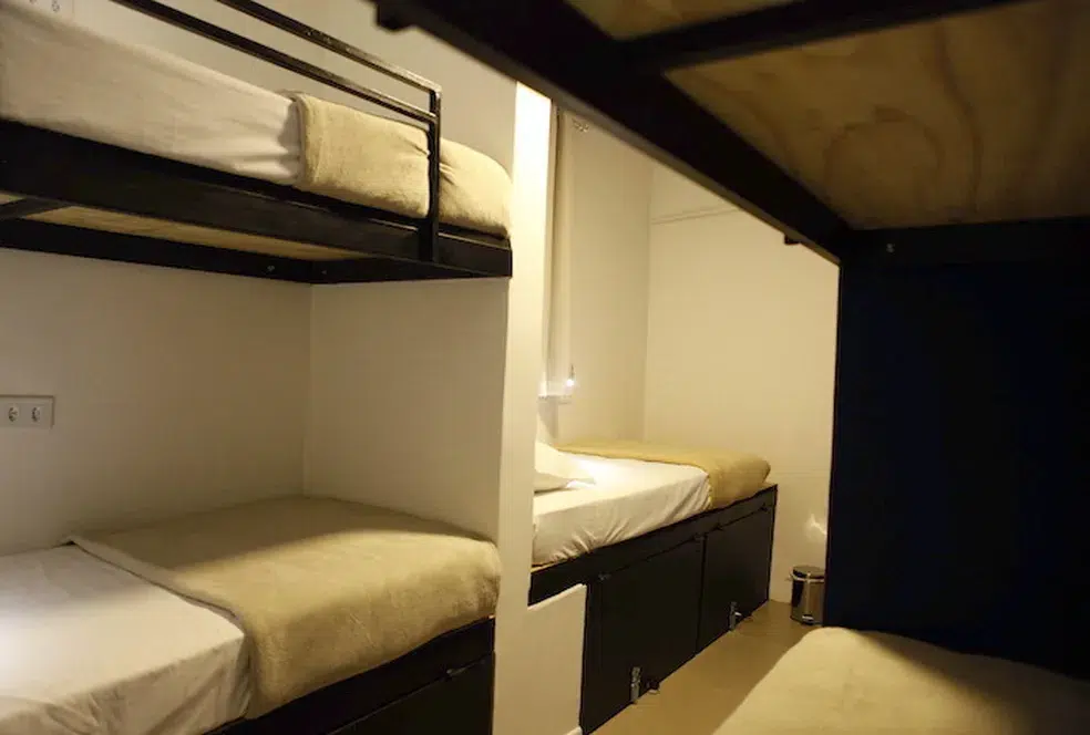 Descubra o menor quarto de hotel de São Paulo: Apenas 3 m² e diárias de R$ 79; veja por dentro psicologiasdobrasil.com.br - Descubra o menor quarto de hotel de São Paulo: Apenas 3 m² e diárias de R$ 79; veja por dentro