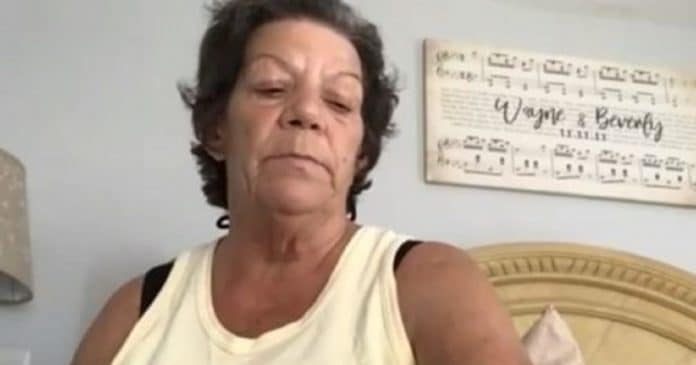 Idosa que queria ir à Flórida descobre que embarcou em voo para a Jamaica