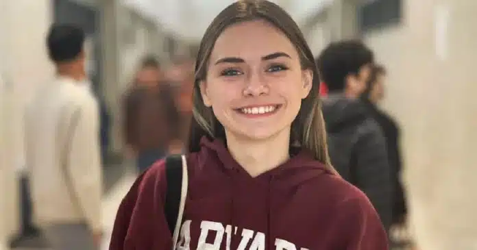 Jovem que nasceu na prisão consegue bolsa de estudos em Harvard: “Ela é uma garota brilhante”