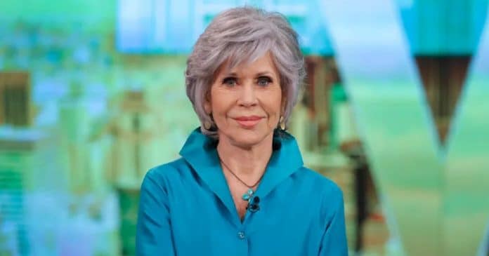 “A vida fica melhor com a idade”, diz Jane Fonda aos 85 anos