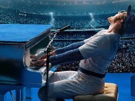 Elogiado filme sobre a trajetória de Elton John faz sucesso entre assinantes da Netflix