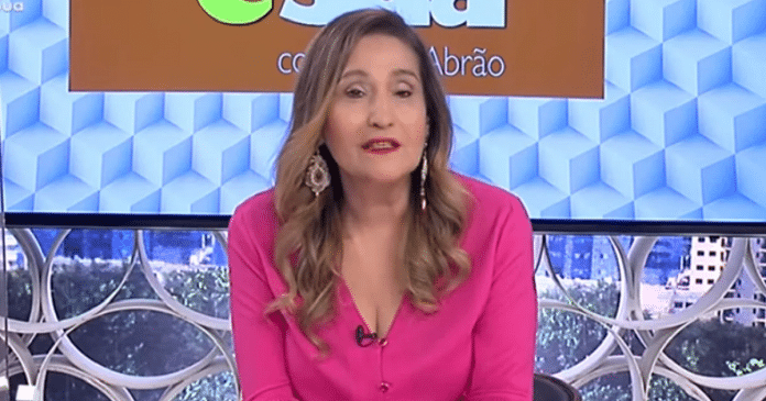 Sonia Abrão faz desabafo sobre crises de ansiedade: ‘Muito medo de ficar louca’