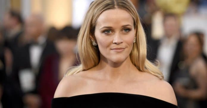 Reese Witherspoon, atriz mais rica do mundo, confessa que sofre com a solidão