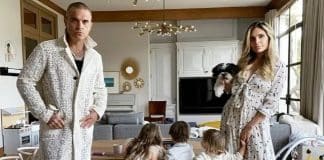 Esposa de Robbie Williams revela que viaja de primeira classe enquanto filhos ficam na econômica