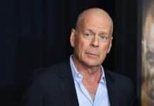 Bruce Willis faz rara aparição em foto de família após diagnóstico de demência