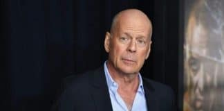 Bruce Willis faz rara aparição em foto de família após diagnóstico de demência