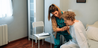 Cuidando de quem cuida: a visão da psicóloga Josie Conti sobre o suporte aos cuidadores