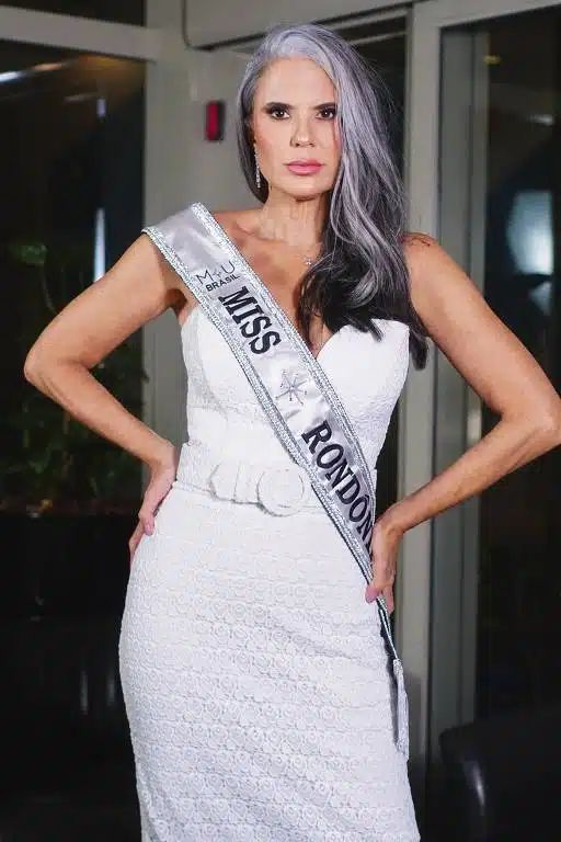 Histórico: Modelo paulista com mais de 50 anos está disputando o Miss Brasil psicologiasdobrasil.com.br - Histórico: Modelo paulista com mais de 50 anos está disputando o Miss Brasil