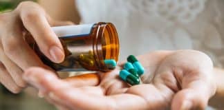 Alguns antidepressivos que aceleram a perda de memória em pacientes com demência, de acordo com estudo
