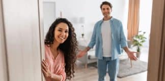 Você sabe qual é a primeira coisa que as visitas reparam na sua casa? Não é a bagunça!