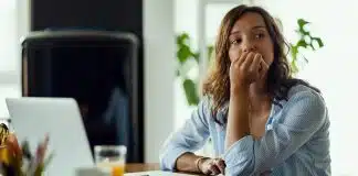 Se você apresenta estes 5 comportamentos, as pessoas te consideram MUITO inseguro