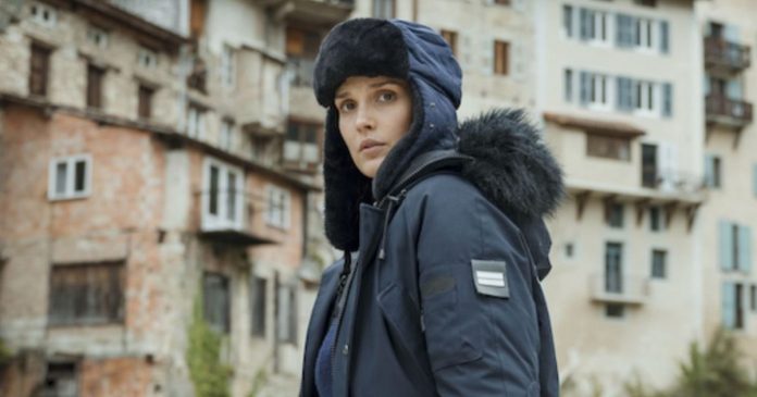 A minissérie de 6 episódios que bombou entre os assinantes da Netflix: “Original e viciante”