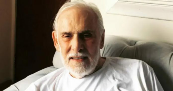 Francisco Cuoco, aos 91 anos e com 130 kg, enfrenta problemas de saúde