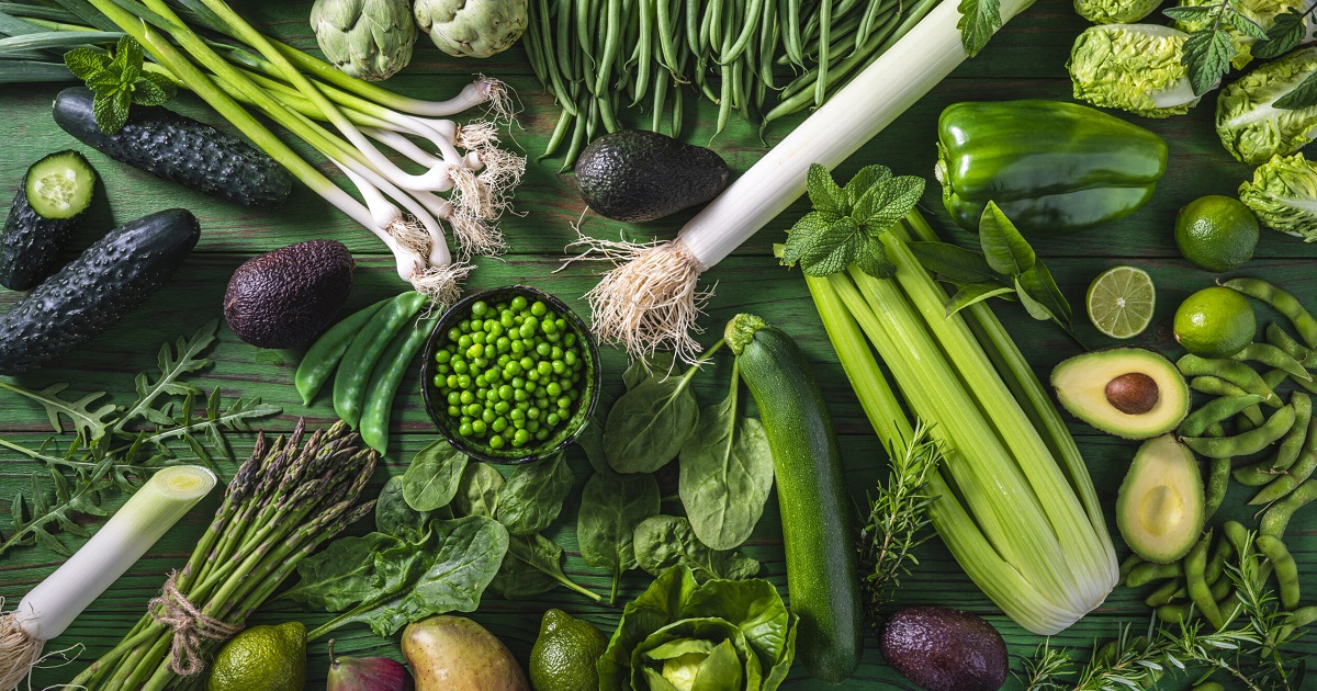 Você sabe qual é o vegetal que estimula o colágeno e ajuda a combater a dor no joelho?