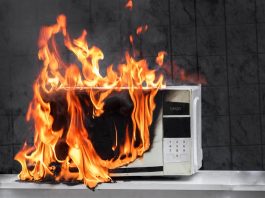 5 perigos ocultos do microondas e o que fazer para não causar incêndios em casa