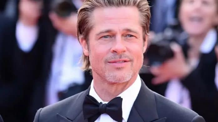 7 famosos que não gostam de tomar banho (e o que eles fazem para esconder o mau cheiro!)