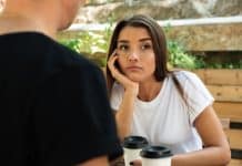 Evitar contato visual: sinal de mentira, nervosismo ou atração? A resposta da psicologia vai surpreender você
