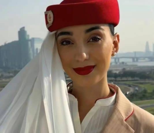 Comissária de bordo viraliza mostrando salário real e benefícios de luxo em companhia de Dubai — descubra quanto